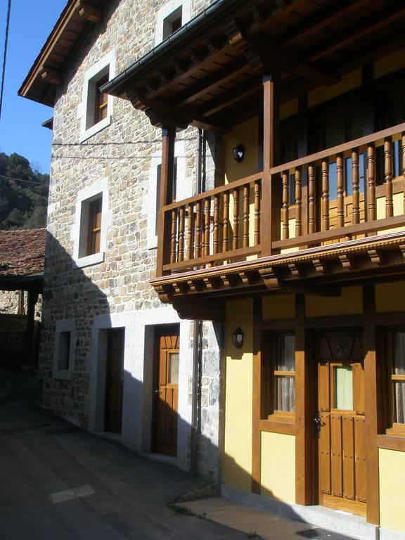 Apartamentos Casa Celia La Vega (Vega de Liebana, Cantabria) Exterior photo
