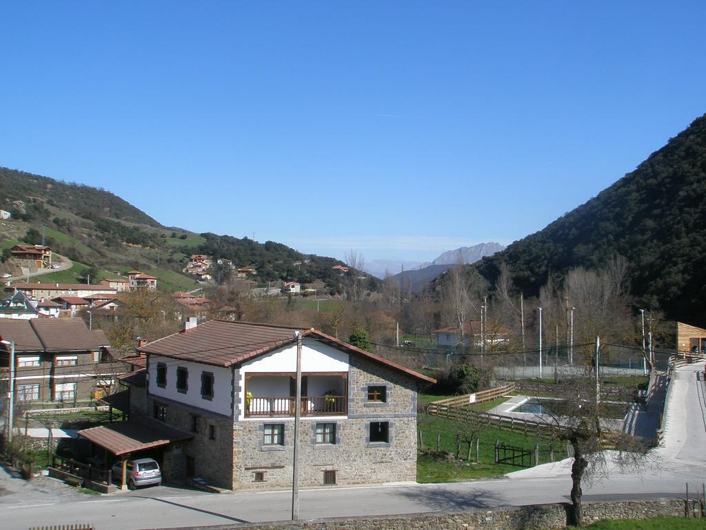 Apartamentos Casa Celia La Vega (Vega de Liebana, Cantabria) Exterior photo