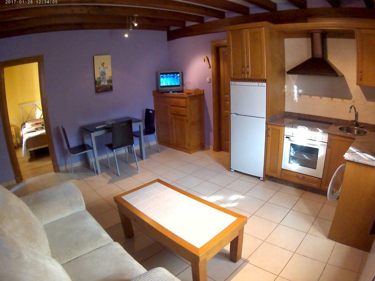 Apartamentos Casa Celia La Vega (Vega de Liebana, Cantabria) Exterior photo
