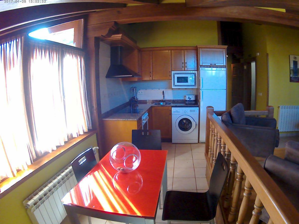 Apartamentos Casa Celia La Vega (Vega de Liebana, Cantabria) Exterior photo