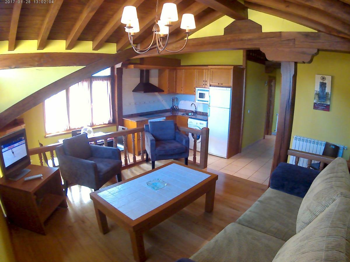 Apartamentos Casa Celia La Vega (Vega de Liebana, Cantabria) Exterior photo